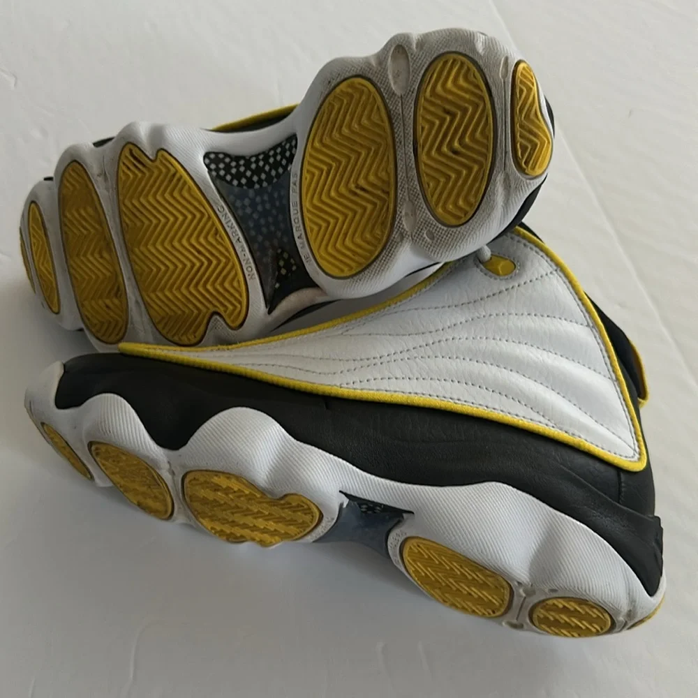 NIKE - AIR JORDAN || Pro Strong GS Tour Kids Sneakers. Sz. 5Y - Picture 15 of 17